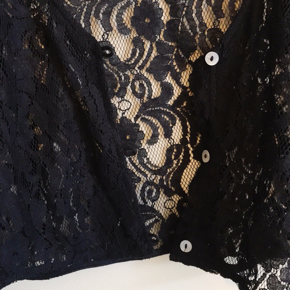 Kendall & Kylie Boho Lace Shirt - Picture 5 of 5
